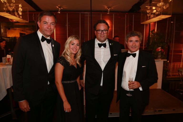 Verkaufsleiter Davidoff Österreich Mario Samec, Market Coordinator Petra Perchthaler, Davidoff Geschäftsführer Olaf Ruf und tobaccoland-Geschäftsführer Pablo Di Biase © Davidoff of Geneva Austria