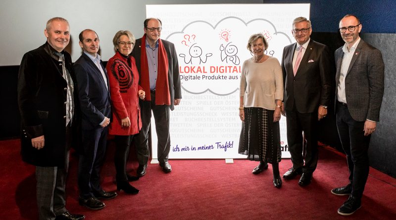 v.l.n.r. Otmar Schwarzenbohler (BGO-Stv. und LGO-Stv.), Mag. Hannes Hofer (GF Monopolverwaltung GmbH), Dr. Petra Bohuslav (LR für Wirtschaft, Tourismus, Sport), Peter Schweinschwaller (WKNÖ Landesgremialobmann Tabaktrafikanten), KommR Sonja Zwazl (Bundesrätin Präsidentin WKNÖ), Bgm. Mag. Alfred Riedl (Präsident Gemeindebund), Josef Prirschl (WKÖ Bundesgremialobmann Tabaktrafikanten)