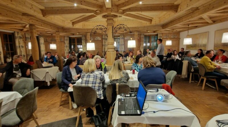 Der Salzburger Trafikanten-Stammtisch war ausgesprochen gut besucht © We