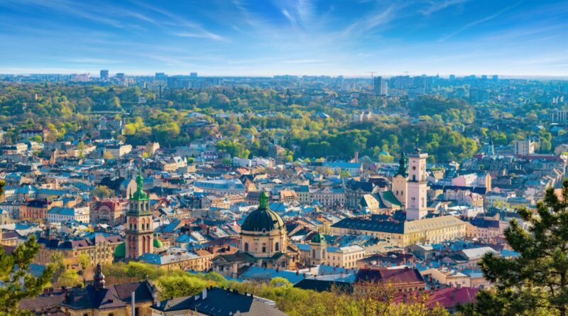 In Lviv baut Philip Morris eine Fabrik © AdobeStock/IgorZh