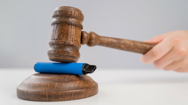 Die Schweizer Regierung muss ein Gesetz zum Verbot von Einweg-E-Zigaretten ausarbeiten © AdobeStock/Михаил-РешетниковМихаил-Решетников