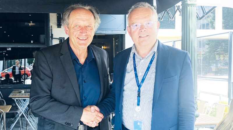 CEDT-Präsident Peter Schweinschwaller und Abgeordneter Gerald Hauser (r.) trafen sich zum konstruktiven Austausch. © CEDT