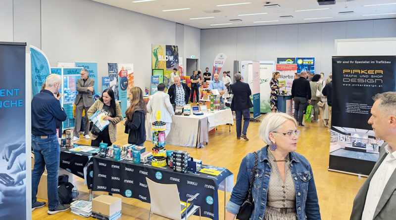 Gute Stimmung in den Hallen der Messe Salzburg. © Johannes Kainz-Filterlos