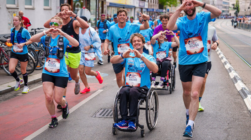 Ob laufend, gehend oder rollend - jede und jeder kann sich im Team Run4Inclusion einbringen © Philipp Platzer