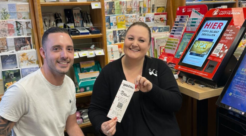 - Michael Sulzbacher und Stefanie Helmhart-Klopf aus Liezen sind von win2gether begeistert © Österreichische Lotterien