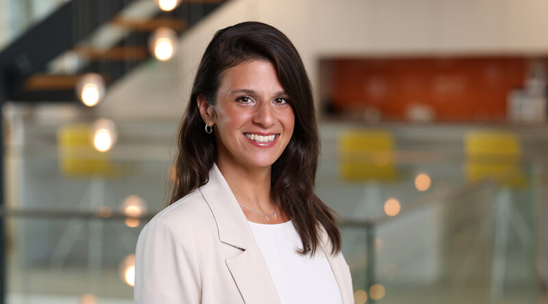 Die inklusive Unternehmenskultur hat auch die Karriere von Alessandra Vita, Marketing Director Austria, geprägt © Katharina Schiffl